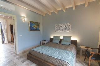 Bed & Breakfast Palascia Wellness Relais