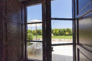 Bed & Breakfast Palascia Wellness Relais