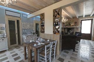 Bed & Breakfast Palascia Wellness Relais