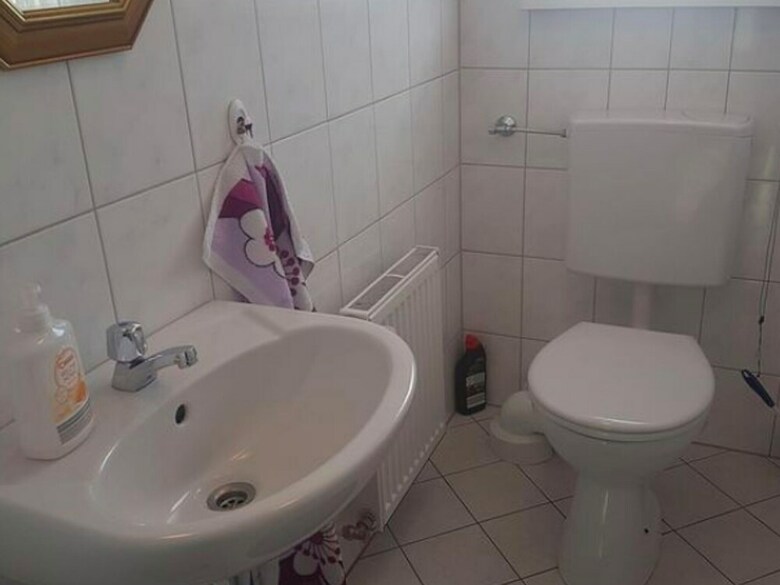 Comfortable Holiday Home In Winterberg-langewiese With