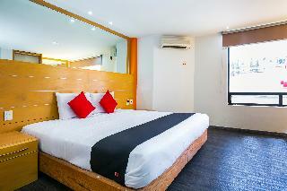 Capital O Hotel Casa Blanca