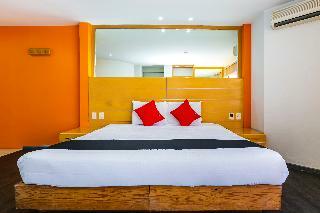 Capital O Hotel Casa Blanca