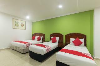 Oyo 1003 Rich Calton Hotel