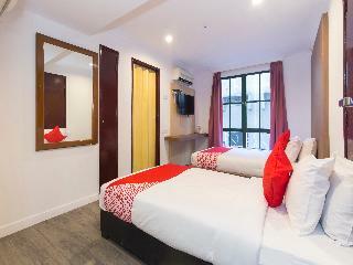 Oyo 1045 Azimuthhotel