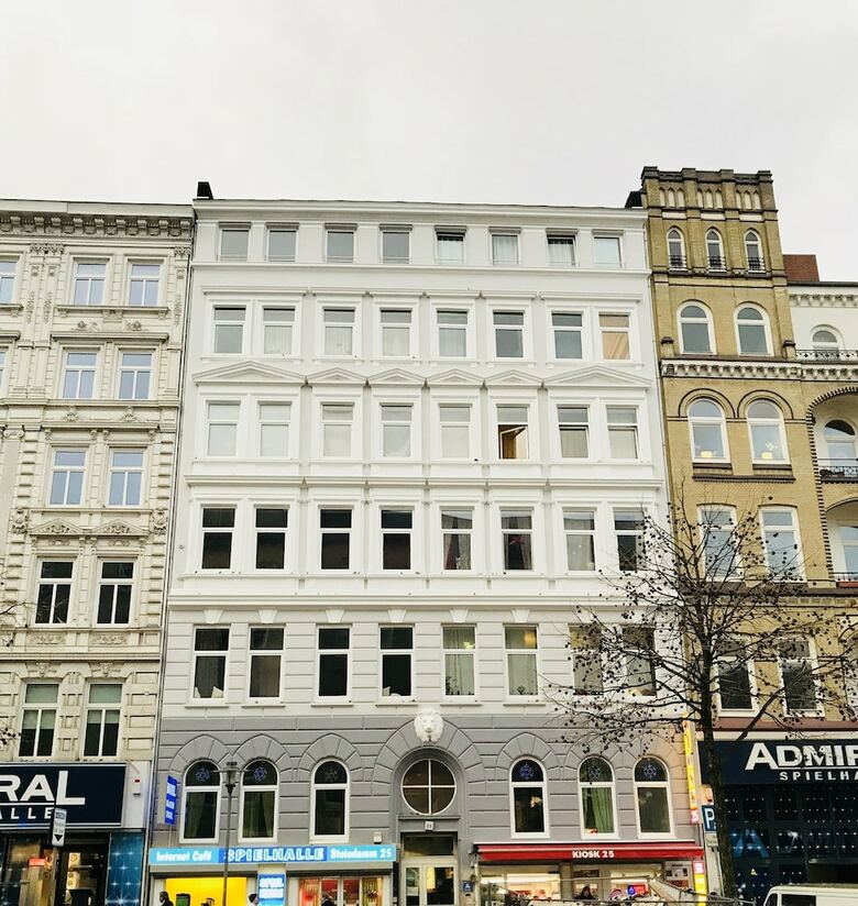 Bluecity Apartments