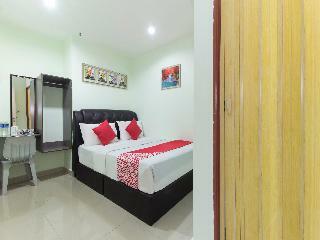 Oyo 444 Kl Empire Hotel