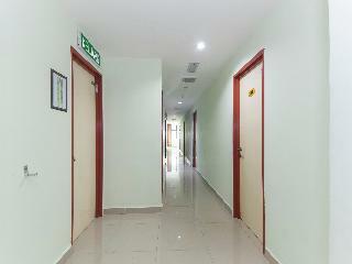 Oyo 444 Kl Empire Hotel