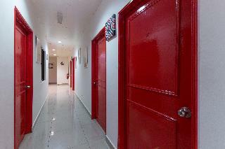 Oyo 304 Zero Hour Hotel