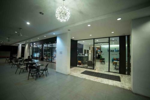 Bizz Hotel