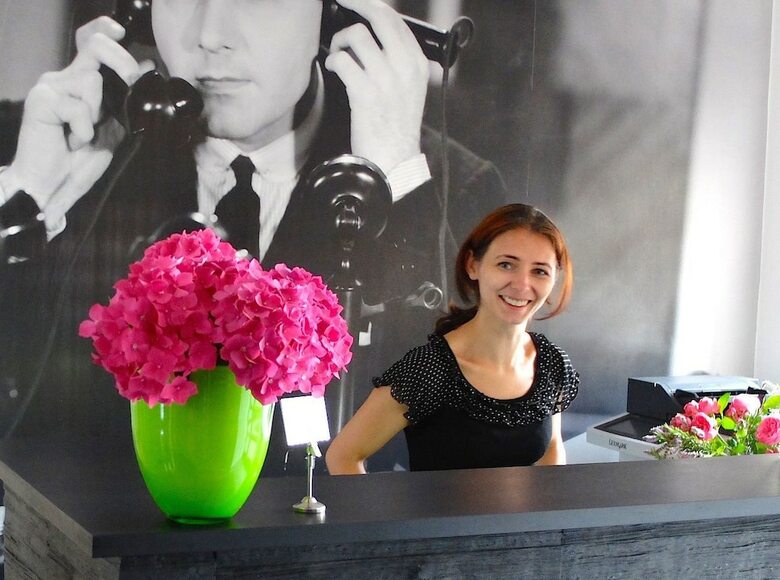 Hotel Sirrah