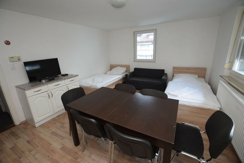 Ab Apartment 15