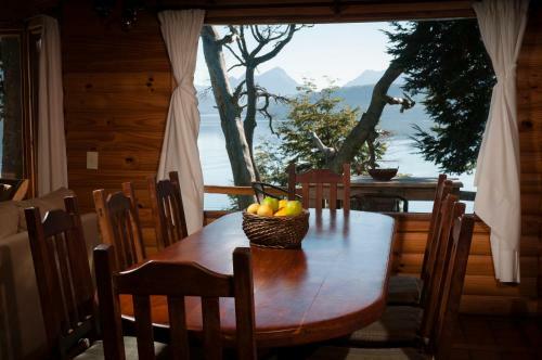 Lodge Caba�as Quetrihue