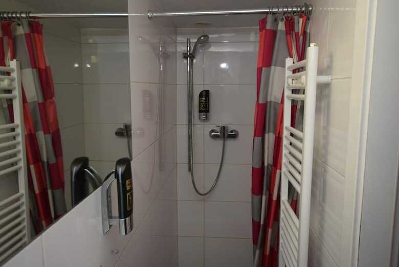 Ab Apartment 27
