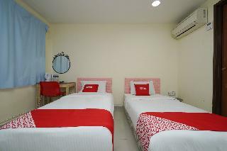 Oyo 89717 Budget Star Hotel