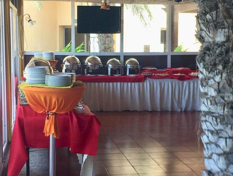 Acacias Hotel