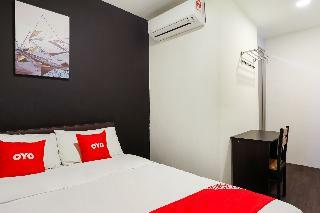 Oyo 89430 Rest & Go I-city Hotel