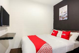 Oyo 89430 Rest & Go I-city Hotel