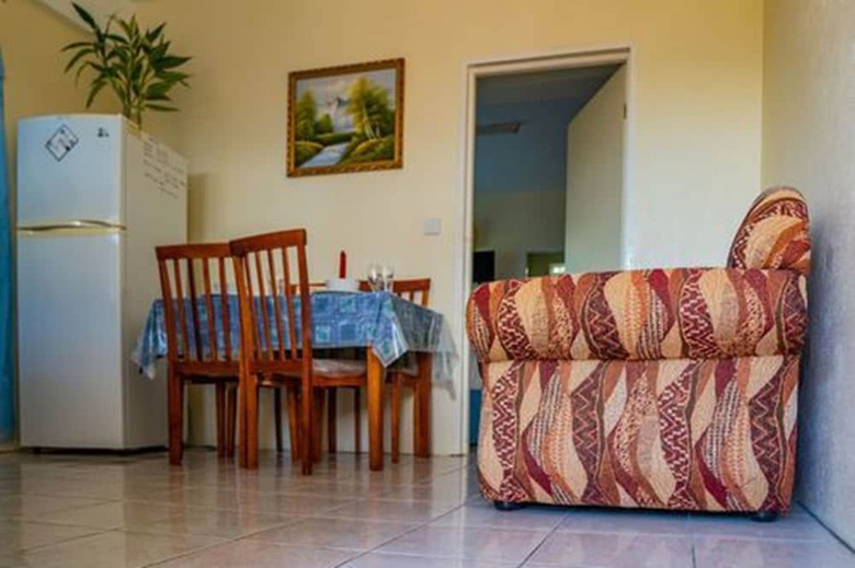 Louislyn Apartments