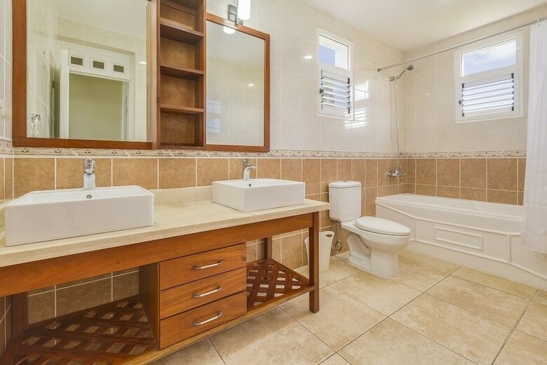 Apartamentos Ocean Village #12