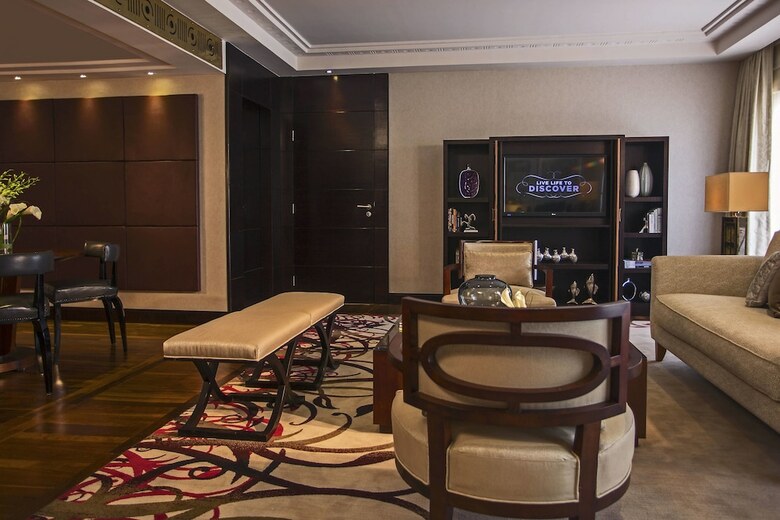 Renaissance Cairo Mirage City Hotel