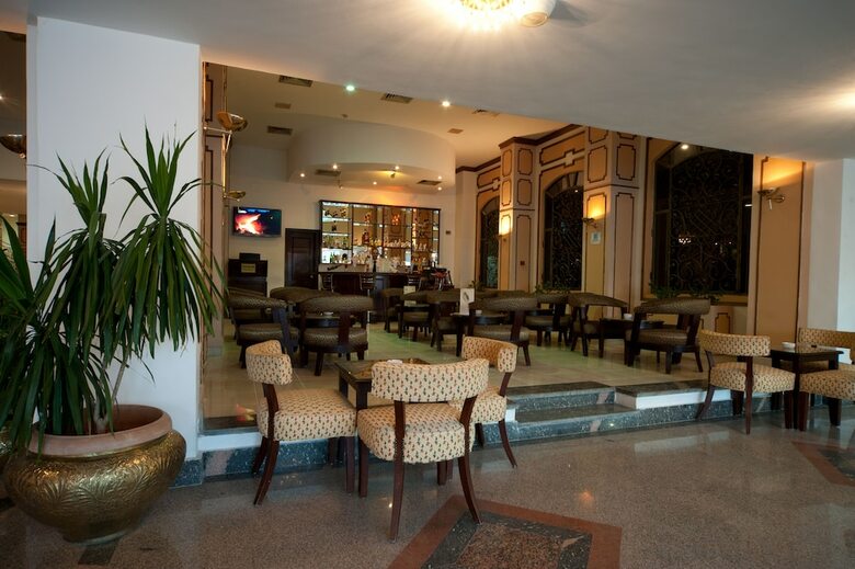 Minamark Resort & Spa