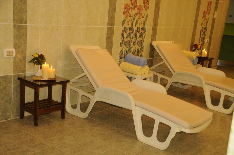 Minamark Resort & Spa