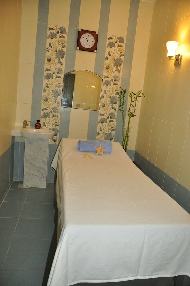 Minamark Resort & Spa