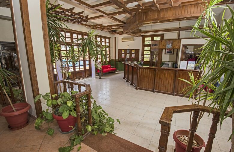 Hotel Zak Inn