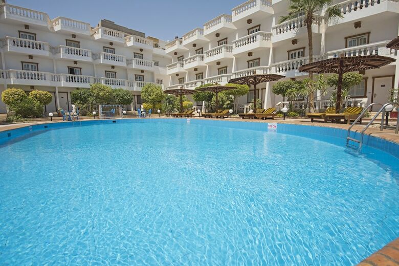 Hotel Zak Inn