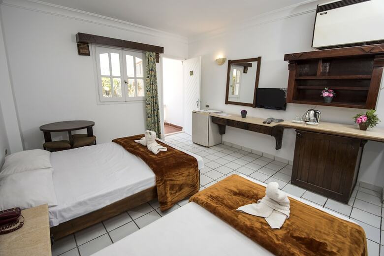 Hotel Zak Inn