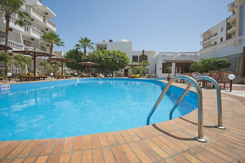 Hotel Zak Inn