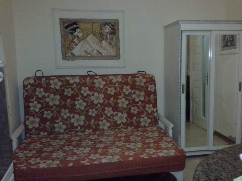 Green Garden Apartment