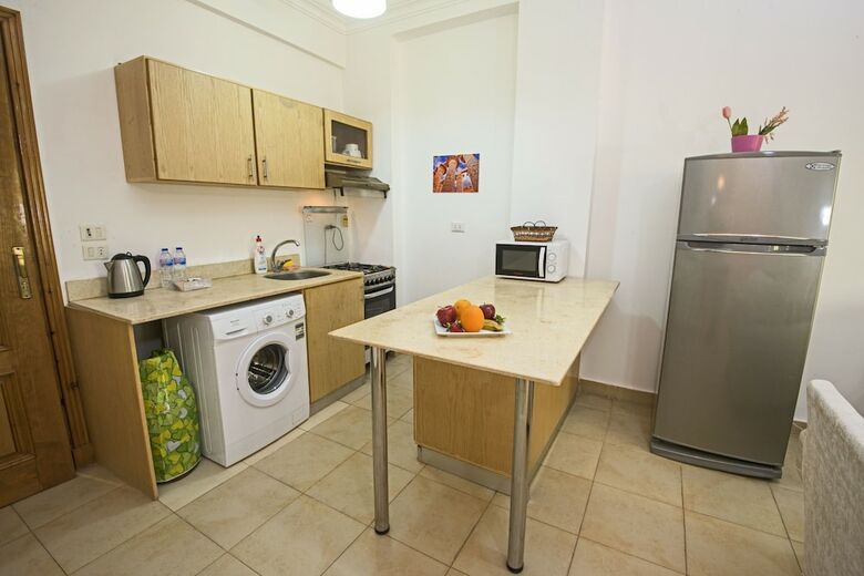 Hostal Hurghada Hostel For Adult Only