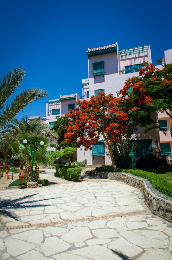 Zahabia Resort & Hotel