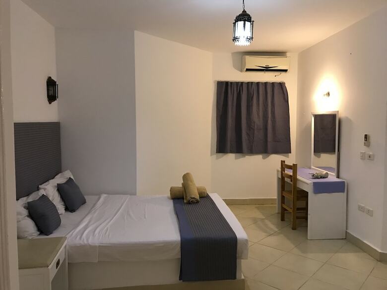 Regency Towers Apartments