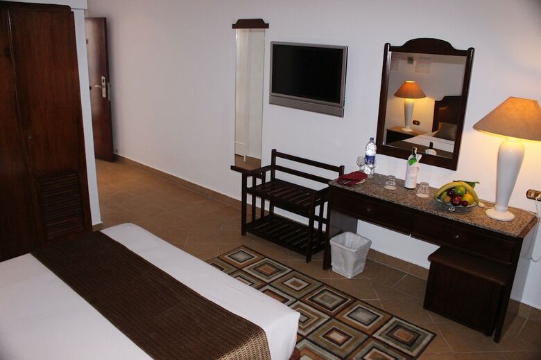 Hotel Marlin Inn Azur Resort