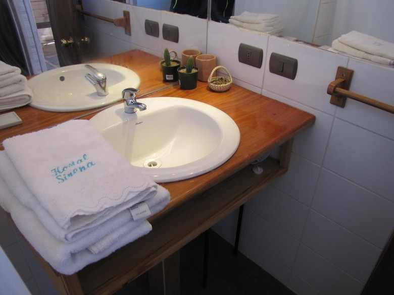 Bed & Breakfast Hostal Sirena