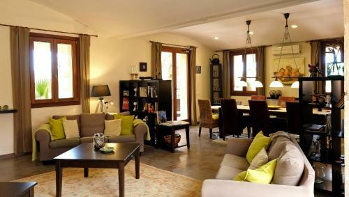 Hotel Villa Sampoli