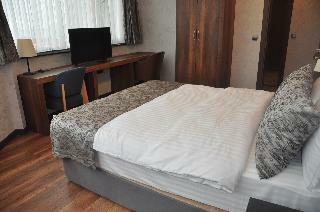 Life Point Hotel