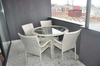 Life Point Hotel