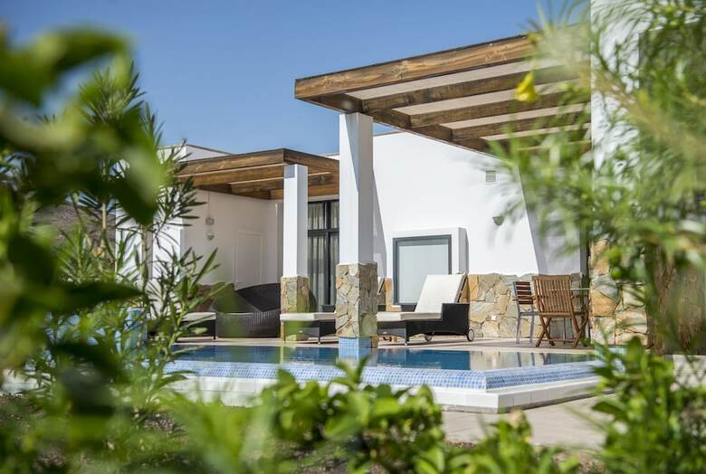 Playitas Villas