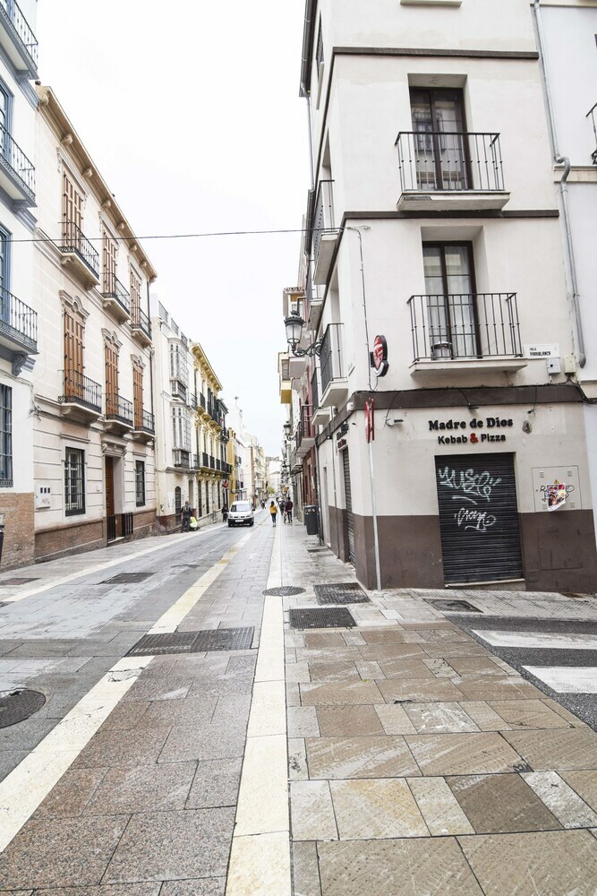 Apartamentos Letmalaga Center White