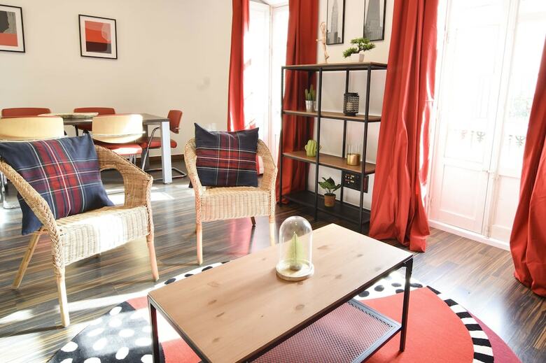 Apartamentos Letmalaga Cremades Center