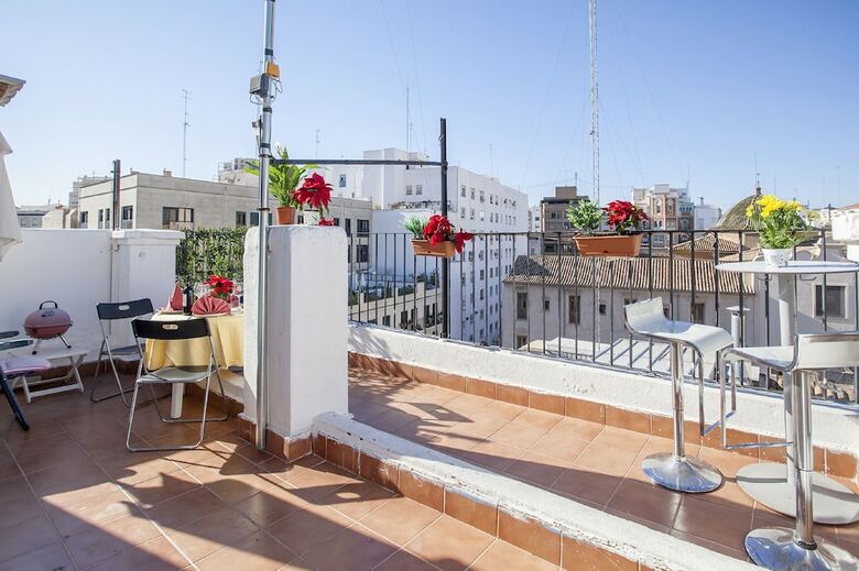 Apartamentos �tico Centro De Valencia Pet Friendly
