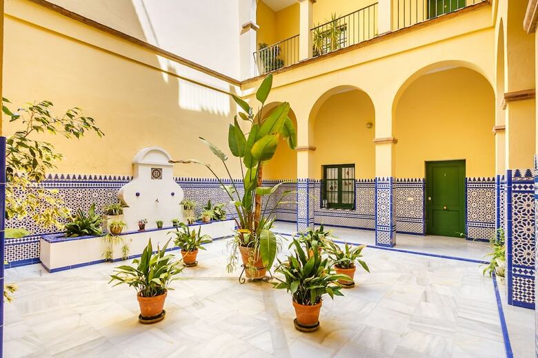Apartamentos Sevilla Conde Ibarra