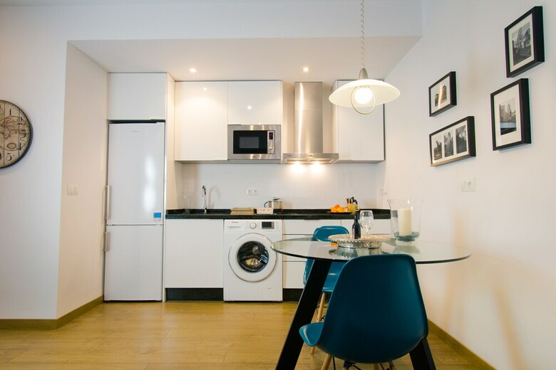 Holidays2malaga Malagueta Apartments