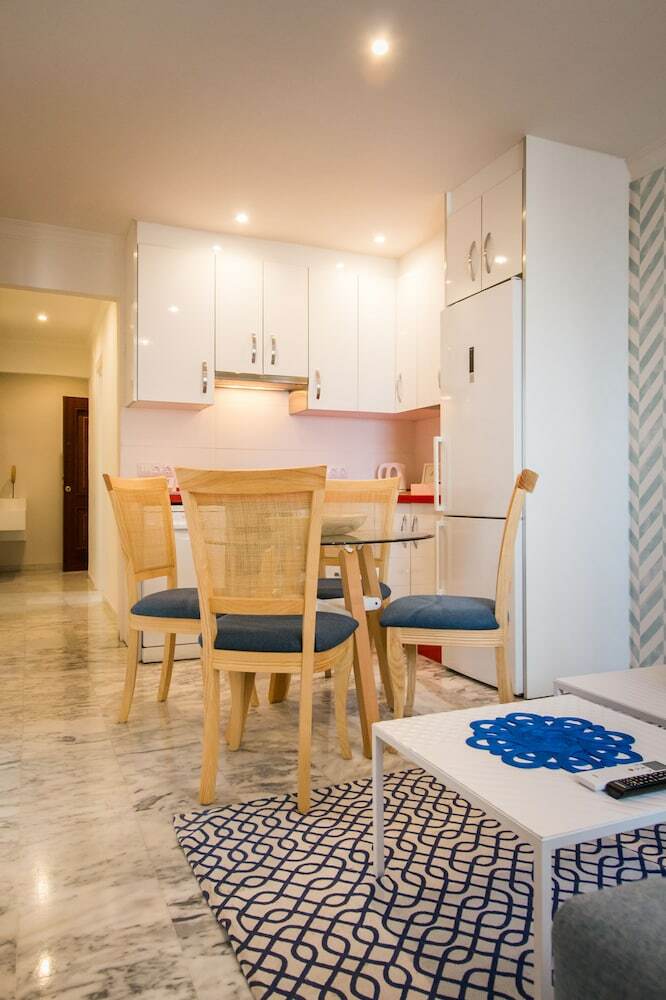 Holidays2malaga Malagueta Apartments