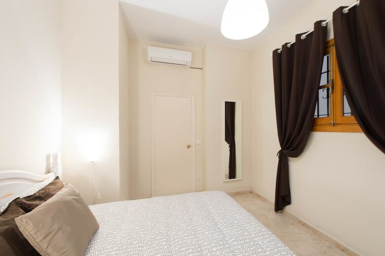 Sevilla Apartments Alfaqueque
