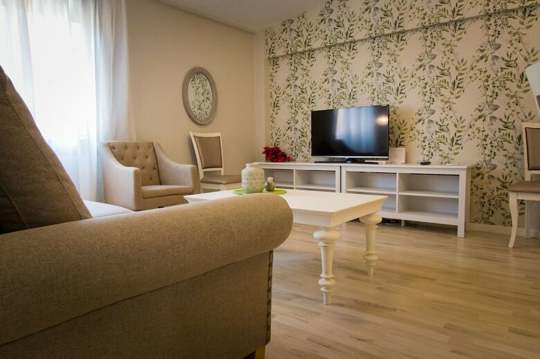 Holidays2malaga Suites Apartments
