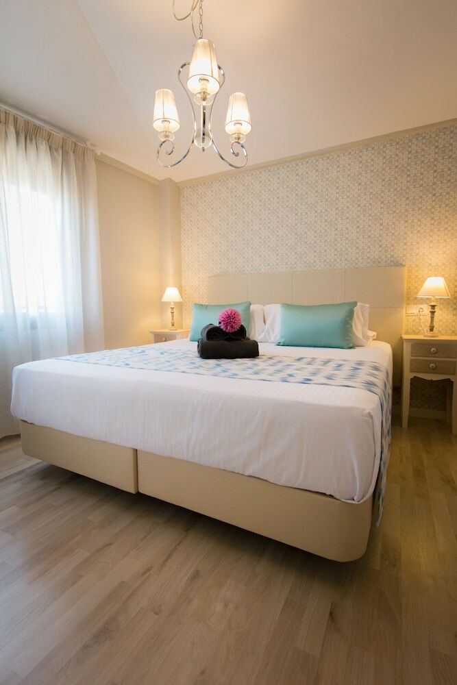 Holidays2malaga Suites Apartments